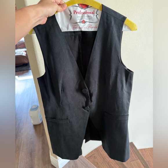 Reformation Black Vest Size Medium - Picture 1 of 3